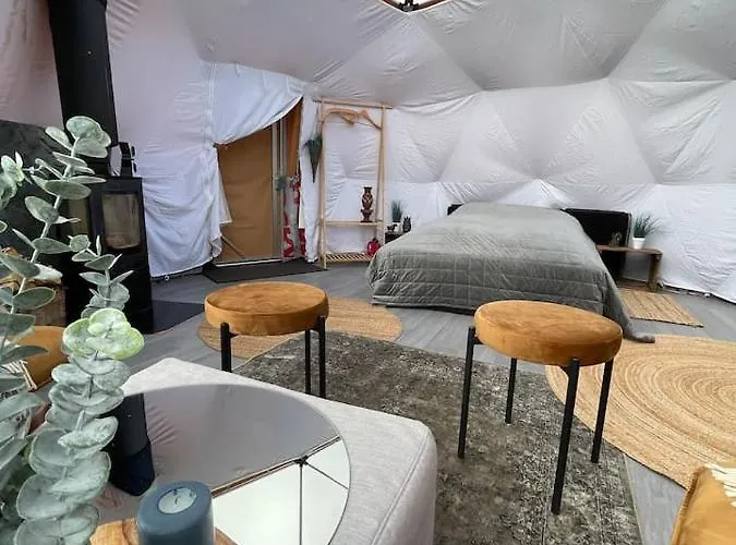 Luxury tent Storjord Glamping *