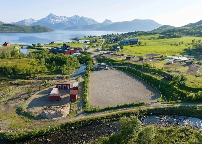 Storjord Glamping Luxe tent Tromsø